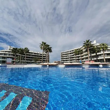 With Magnificent Seeview And Luxury Apartament