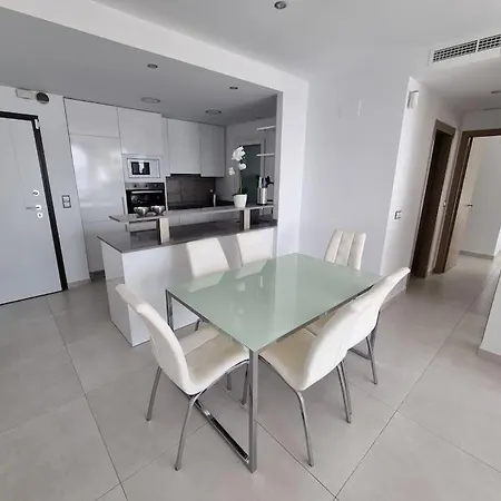 With Magnificent Seeview And Luxury Apartament *