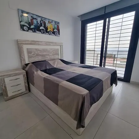 With Magnificent Seeview And Luxury Apartment
